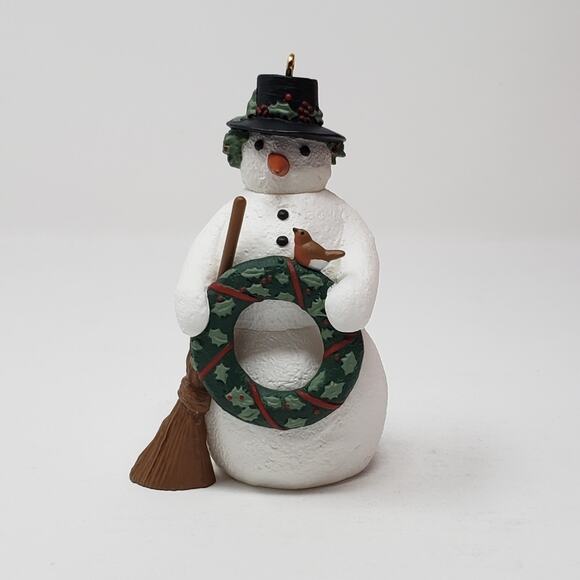 1996 Hallmark Christmas Snowman Handcrafted Keepsake Holiday Christmas Ornament. - Picture 3 of 6